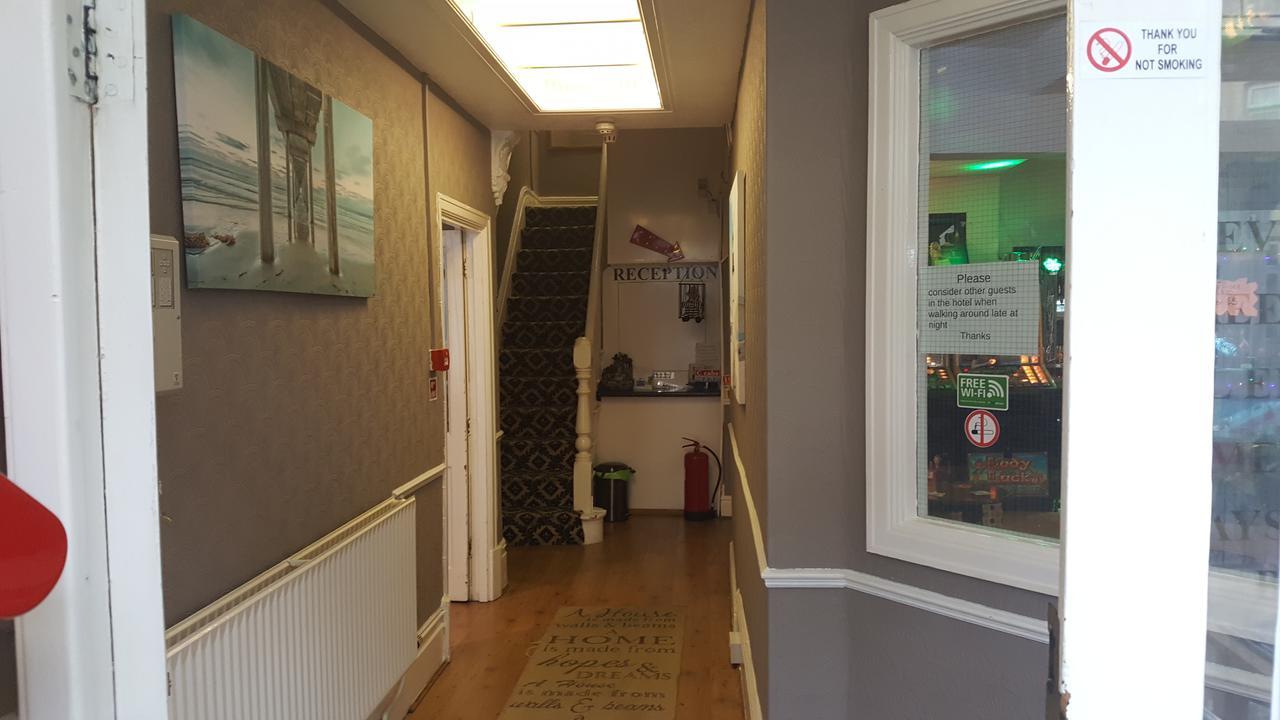 The Cressington Hotel Blackpool Buitenkant foto